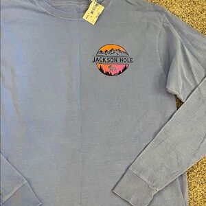 ⭐️ 3/$20 Jackson hole Wyoming long sleeve medium